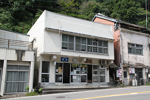 JR四国バス　松山高知急行線　落出駅