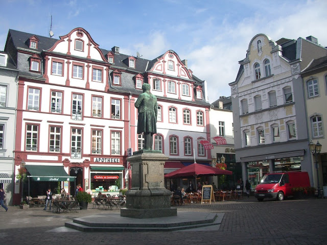 3er día, 10 de octubre de 2011– Bacharach – Koblenz- Bonn- Trier - Ruta del Rin (7)