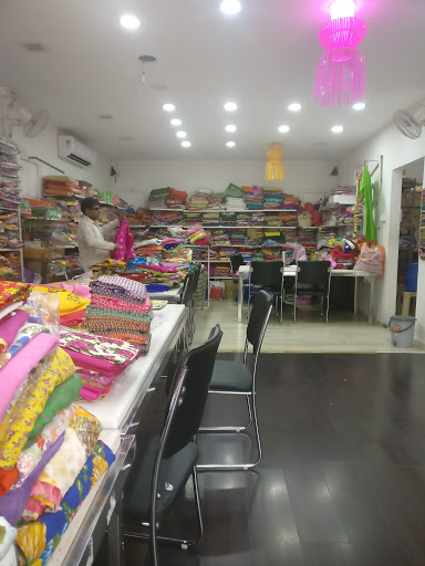 Rajrani Boutique, Behind Axis Bank Shopping Center, 383-C, Ghode Baba Cir, Kota, Rajasthan 324007, India, Boutique, state AP