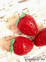 Sugarpaste Strawberries and sheet music