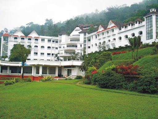 Oriental School Of Hotel Management, NH 212, Wayanad Dist., Lakkidi, Kerala 673576, India, Hotel_Management_Institute, state KL