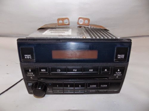  05-06 Nissan Altima Radio CD Player 2005 2006 #4408