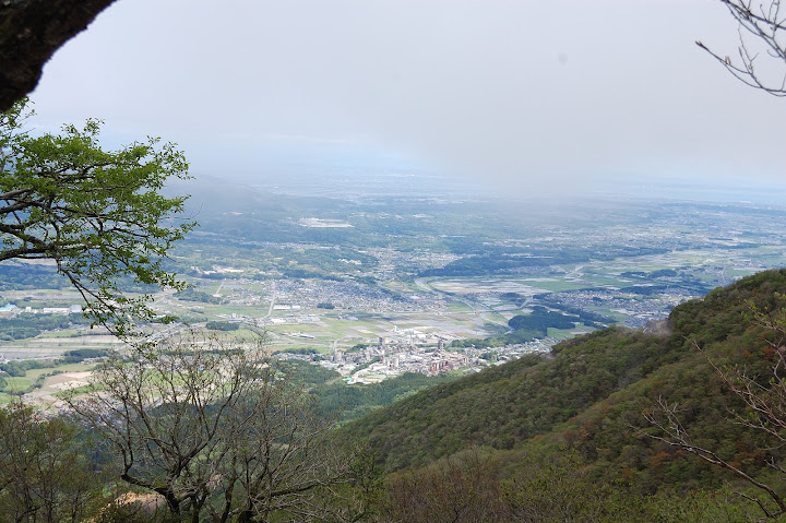 藤原岳途中から下界を見た写真