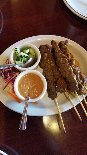 Mom Can Cook Thai Kitchen