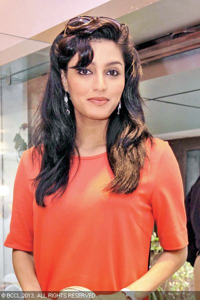 Shraddha attends a fashion event, held in the city recently.