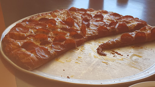 Pizza Restaurant «Round Table Pizza», reviews and photos, 12829 Harbor Blvd, Garden Grove, CA 92840, USA