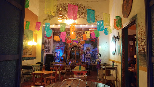 La Tasca Café, Sur 9 249, Centro, 94300 Orizaba, Ver., México, Restaurantes o cafeterías | VER