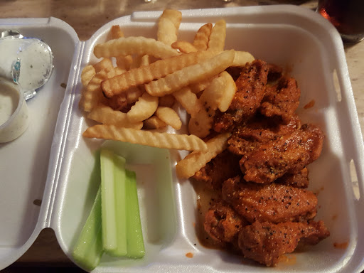 Chicken Wings Restaurant «Wings & Philly», reviews and photos, 3375 Sugarloaf Pkwy, Lawrenceville, GA 30044, USA