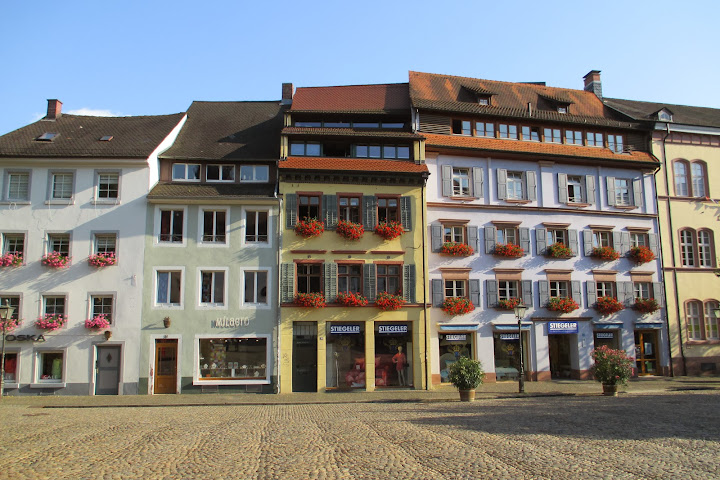 Viajar por Austria es un placer - Blogs de Austria - Domingo 21 de julio de 2013 Limoges-Friburgo (5)