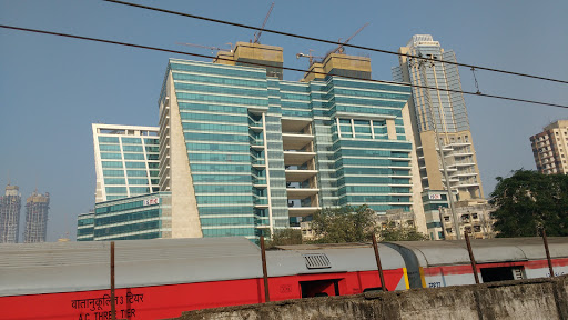 Mumbai Elphinstone Road, Balasheth Mandurkar Marg, Krishna Nagar, Parel, Mumbai, Maharashtra 400012, India, Train_Station, state MH