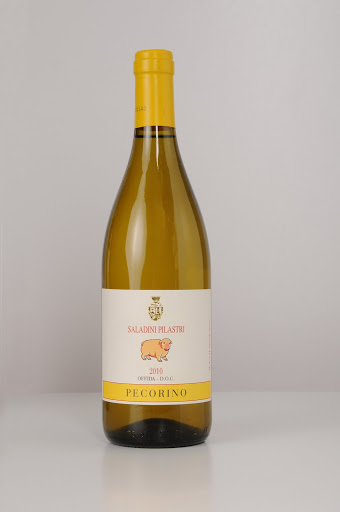 Saladini Pilastri Pecorino white wine. From Count Uses Sheep to Snag Wine Lovers