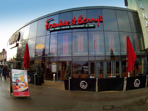 Frankie & Benny's