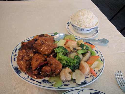 Chinese Restaurant «Chans Restaurant», reviews and photos, 3116 Stockton Blvd, Sacramento, CA 95820, USA