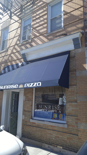 Pizza Restaurant «Sunrise Pizzeria», reviews and photos, 7 Purdy Ave, Rye, NY 10580, USA