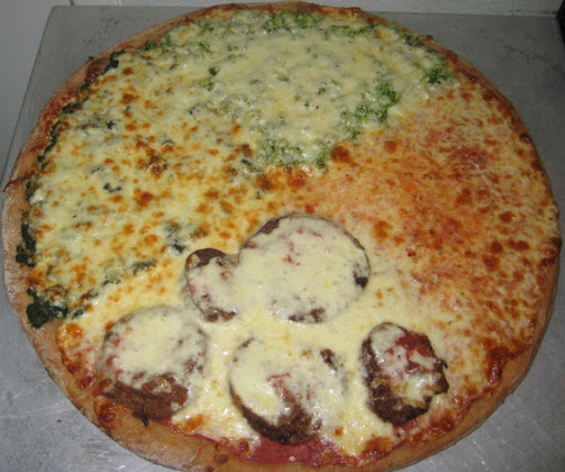 Pizza Takeaway «Green Lantern Pizzeria», reviews and photos, 4326 S Rochester Rd, Royal Oak, MI 48073, USA