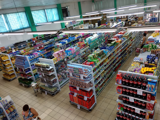 Zeppelin Supermercado, R. do Comércio, 153, Itapiranga - SC, 89896-000, Brasil, Supermercado, estado Amazonas