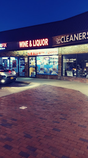 Liquor Store «DEER PARK WINE & LIQUOR», reviews and photos, 1938 Deer Park Ave, Deer Park, NY 11729, USA