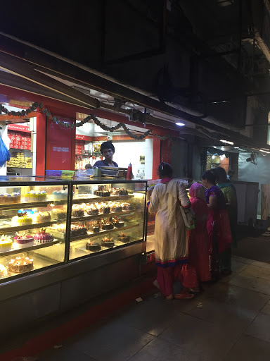 Bangalore Iyengars Bakery, station road, b-7 sidharth Nagar, opp sheetal nagar, mira road, Maharashtra 401107, India, Kosher_Restaurant, state MH
