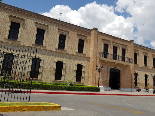 Museo de Las Aves de México, Calle Hidalgo Sur 151 Antiguo Colegio de San Juan, Zona Centro, 25000 Saltillo, Coah., México, Museo | COAH