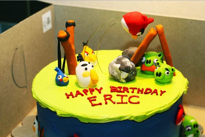 Angry Birds Birthday Cakes