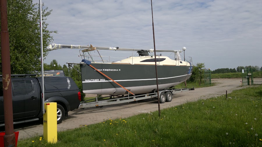 biggest trailerable sailboat