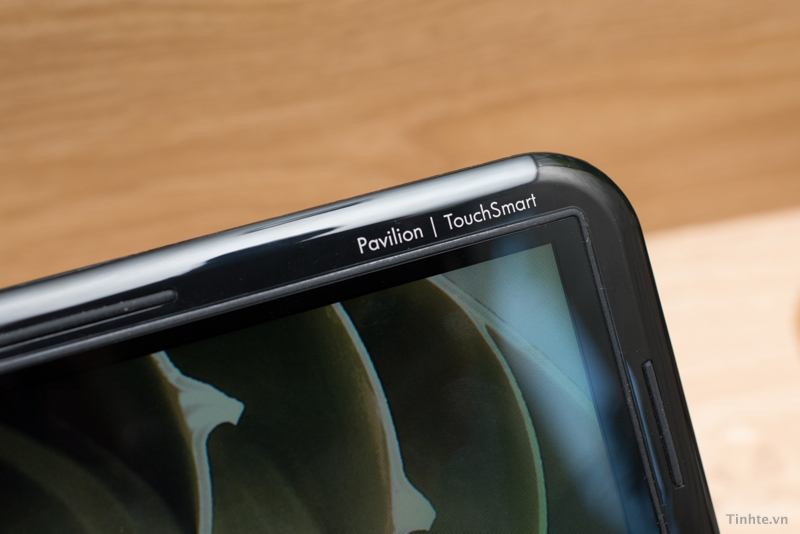 HP_Pavilion_TouchSmart_14_Sleekbook (10)