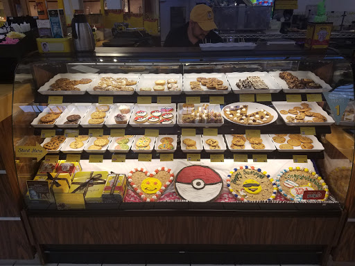 Dessert Shop «Nestle Toll House», reviews and photos, 811 N Central Expy, Plano, TX 75075, USA