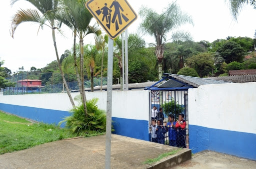 Escola Municipal - EM Isabela Pavani Castilho Cruz, Av. Antimônio - Chácaras Copaco, Arujá - SP, 07432-575, Brasil, Escola_Municipal, estado São Paulo