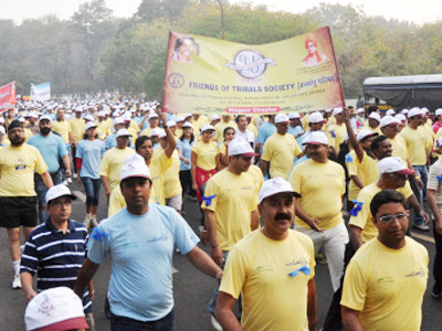 Nagpur walks and rides for good health about 5000 participants took part in Rotary Club Of Nagpur's and Arneja heart Institute 'Nagpur Walkathon'.