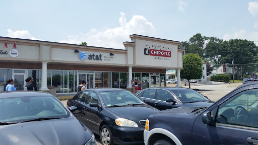 Mexican Restaurant «Chipotle Mexican Grill», reviews and photos, 1800 Post Rd, Warwick, RI 02886, USA