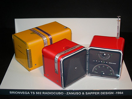 Brionvega Radio Cube Papercraft