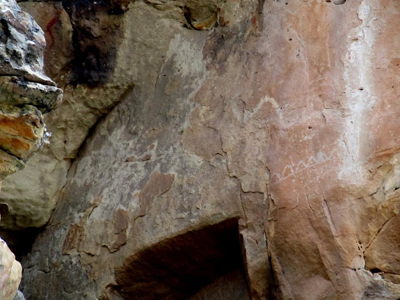 Petroglyphs near the Martinez inscription