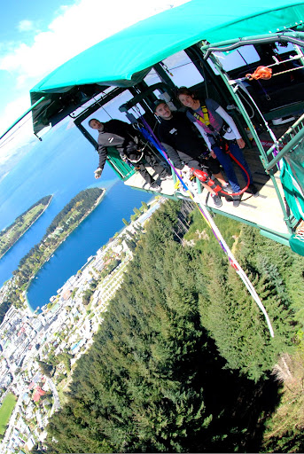 The Ledge Bungy, Queenstown The Ledge Bungy in Queenstown