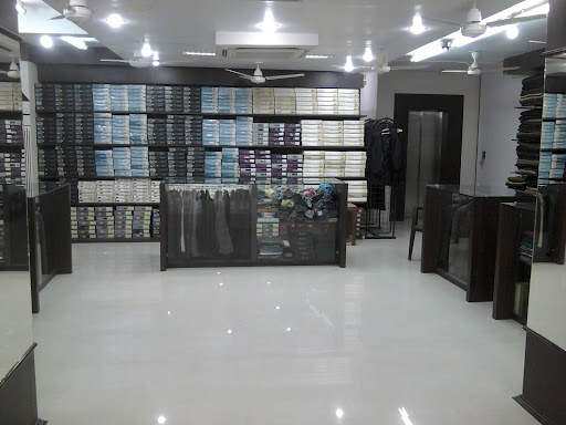 Ajanta Cloth House, Rori Bazar, PNB Street, Sirsa., Sirsa, Haryana 125055, India, Ladies_Clothes_Shop, state HR