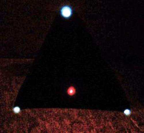 Today Mufon Report Yields Potential Blockbuster Triangle Ufo Sighting Reported By Policeman