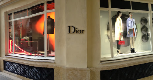 DIOR
