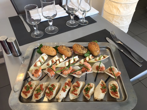A la Table Gourmande