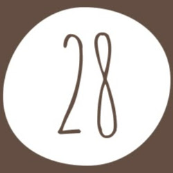 Acht & Twintig logo