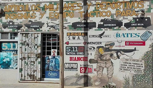 Sagitario Artículos Militares, Calle Emiliano Zapata 210, Aeropuerto, 22785 Ensenada, B.C., México, Aeropuerto militar | BC
