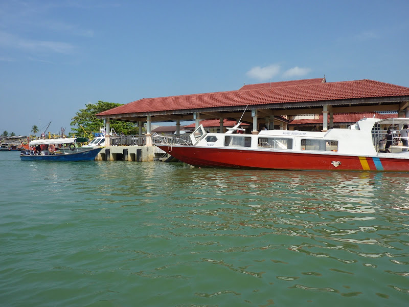 Blog de voyage-en-famille : Voyages en famille, De Kota Bharu à Pulau Besar (Perhentians)