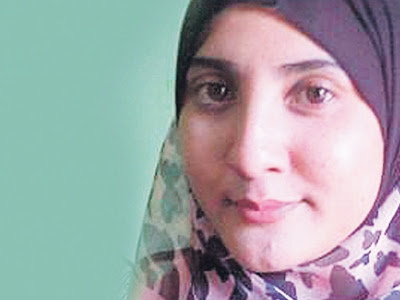 azza elite mulai bertudung