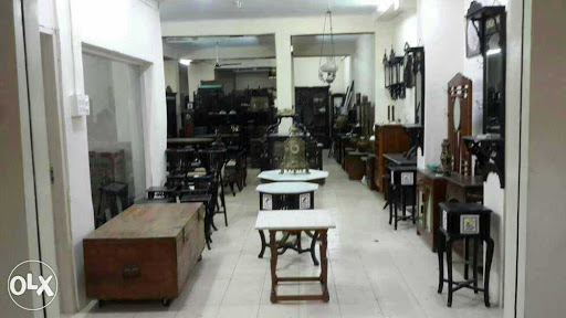De Vintage Furniture, 3, Sindhi Colony Rd, Sindhi Colony, Begumpet, Hyderabad, Telangana 500003, India, Antique_Shop, state TS