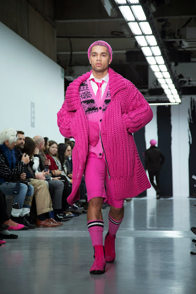 Мужчины в розовом. Экобренд вязаной одежды Sibling London