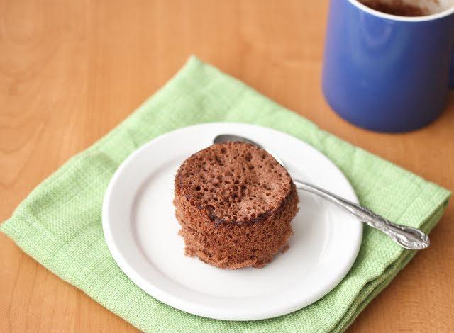 bilde av sjokoladekake på en tallerken