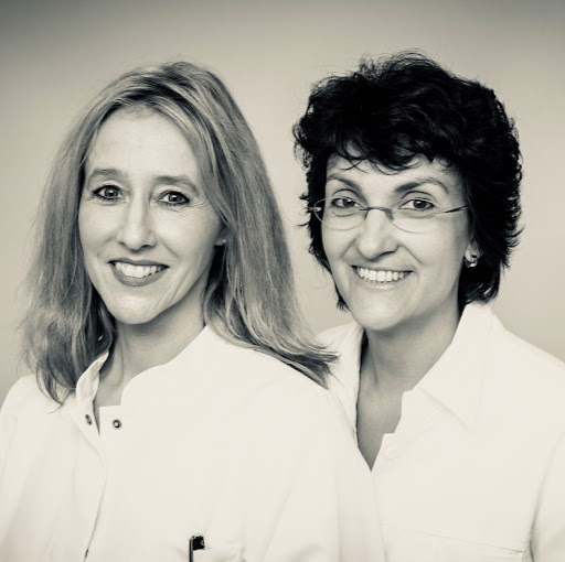 Dermatologische Praxis Dr. med. Renate Behrmann und Tara Poel logo
