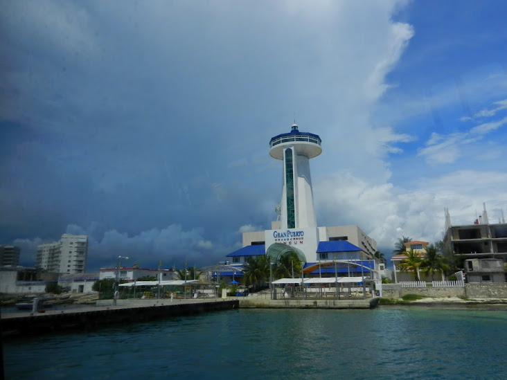 Gran Puerto ferry dock, Cancun