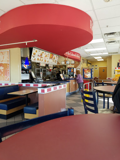 Fast Food Restaurant «KFC», reviews and photos, 533 Medford Ave, Patchogue, NY 11772, USA