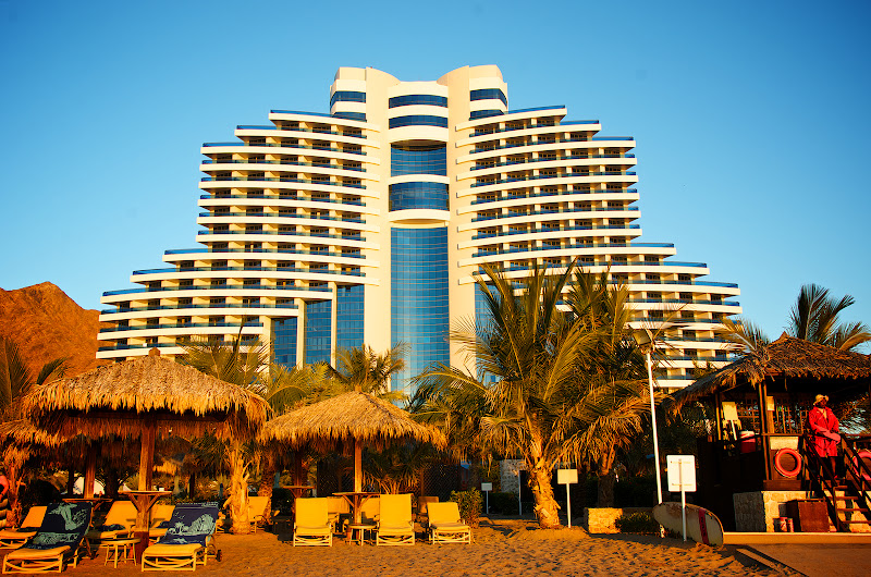 Le Meridien Al Aqah Resort