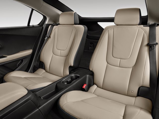 2014 Chevrolet Volt-seats-pictures