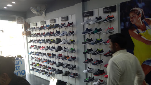 Adidas, Chandigarh Rd, Mala Ram Colony, Tohana, Haryana 125120, India, Mobile_Phone_Shop, state HR
